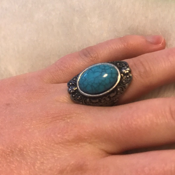 Ring - Picture 2 of 2